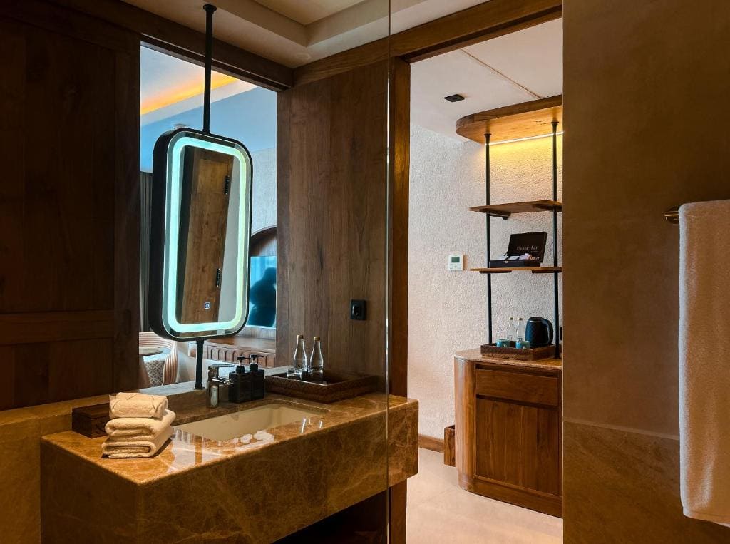 Premier Room