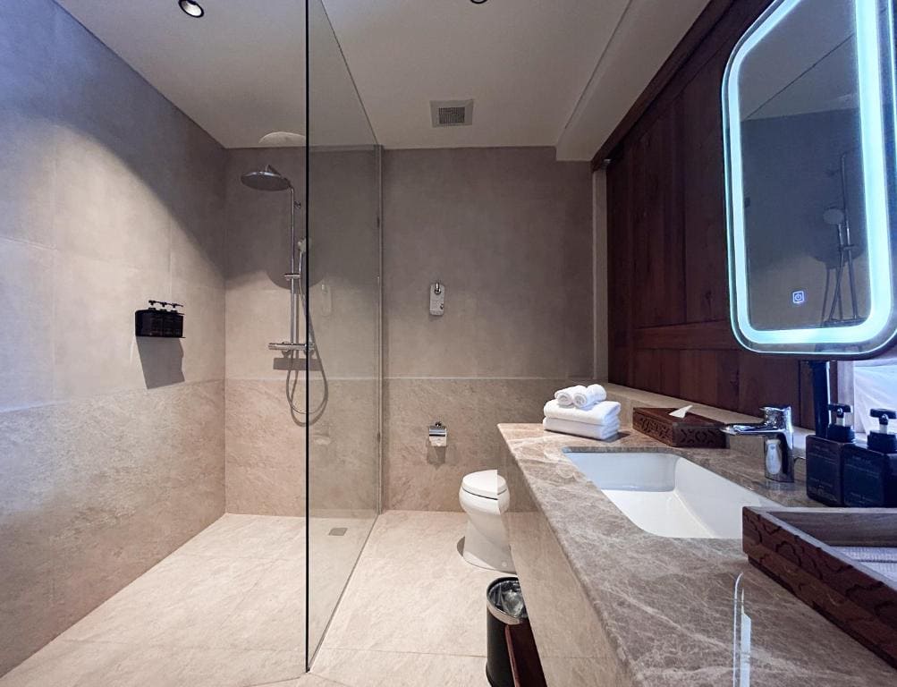 Premier Room